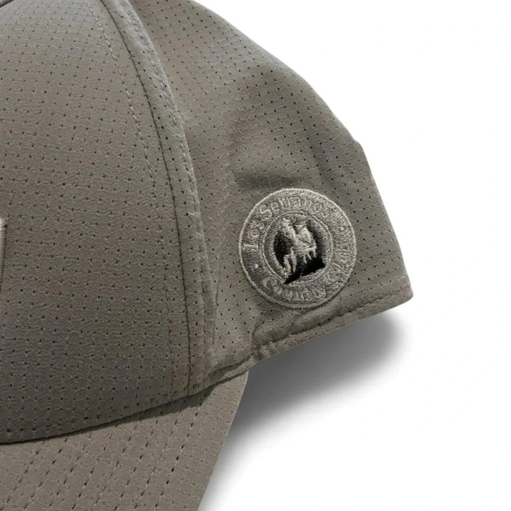 Titleist Golf Hat Men‎ OSFA Gray Snapback Perforated Los Serranos Country Club